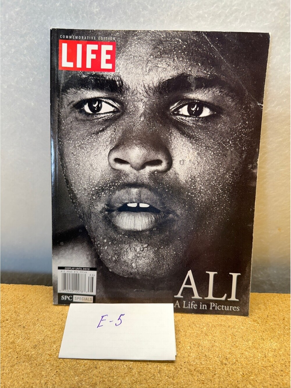 LIFE Magazine Ali A Life in Pictures Commemorative Edition Storage E-5
